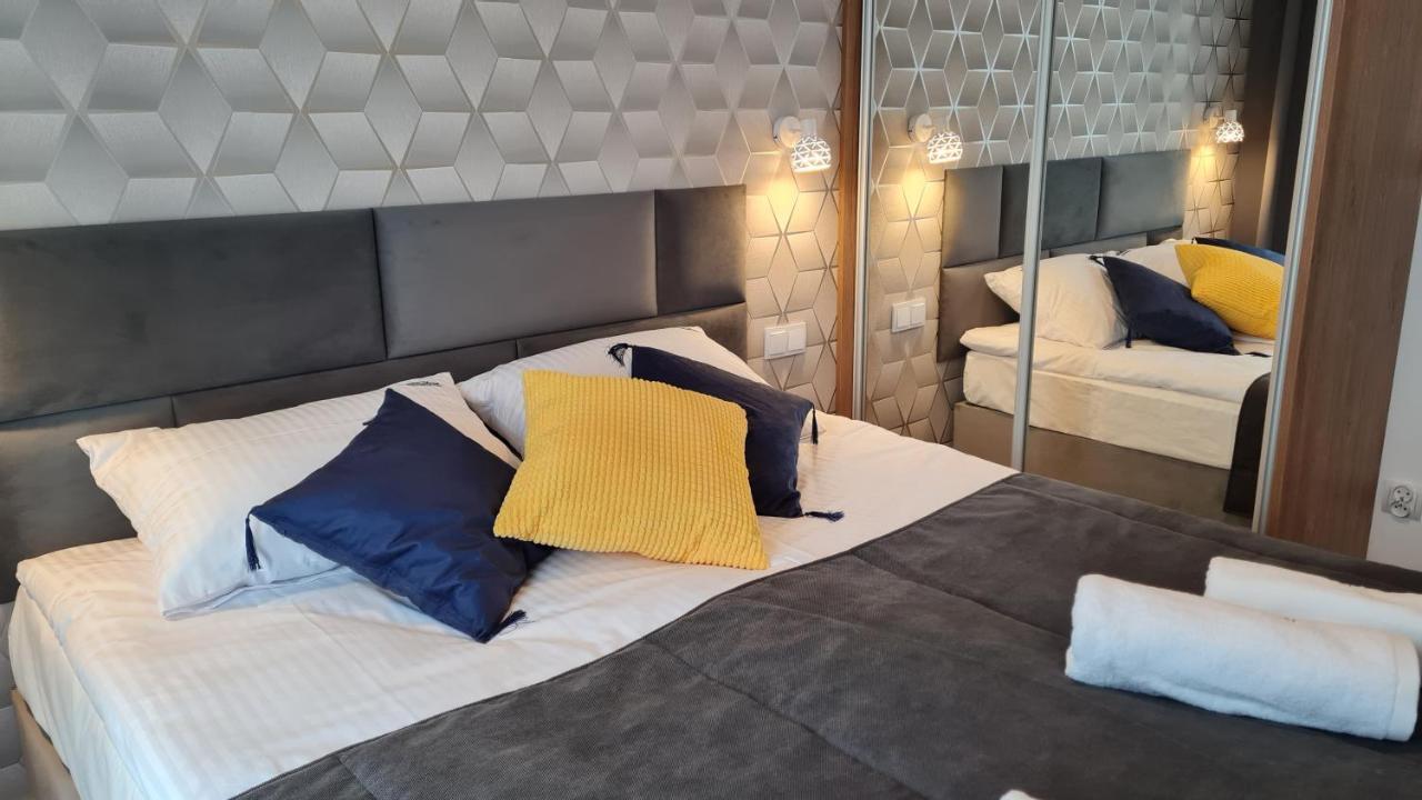Daira Apartments أوسترونيه مورسكية المظهر الخارجي الصورة
